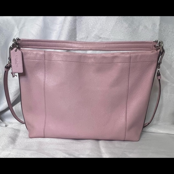 ✨SUPER SALE!! ✨Coach Pink Pebble Leather Scout Hobo Bag/wallet for price of bag! - Picture 11 of 16